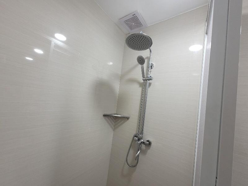 Fernvale Leisure Club And Resort image