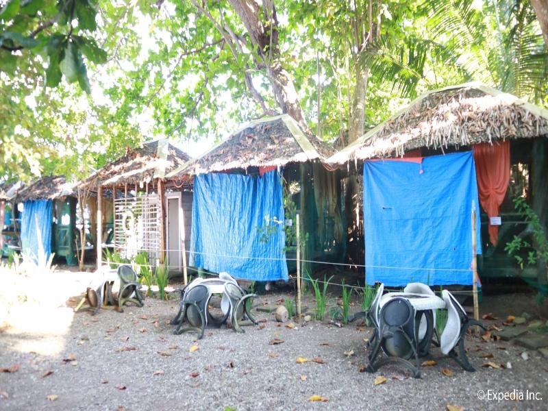 Algen's Dive Resort