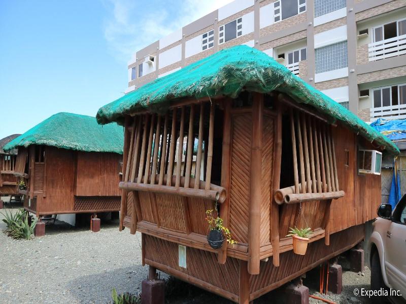 Nipa Hut Villa By Amco Extension