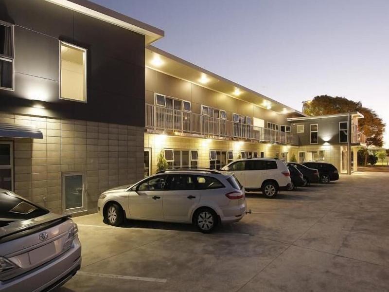 City Corporate Motor Inn image