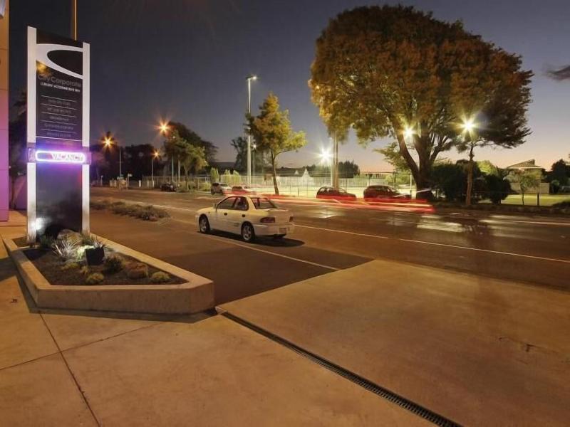 City Corporate Motor Inn image
