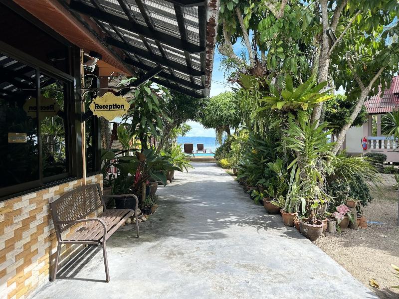 Phangan Lodge image