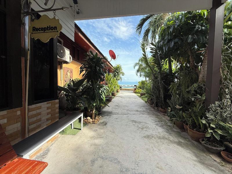 Phangan Lodge image