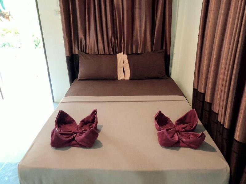 Phangan Lodge image