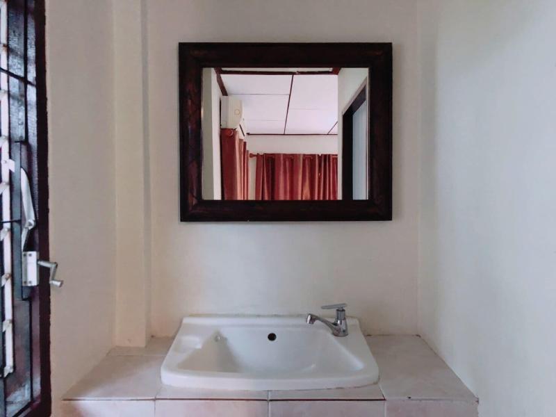 Phangan Lodge image