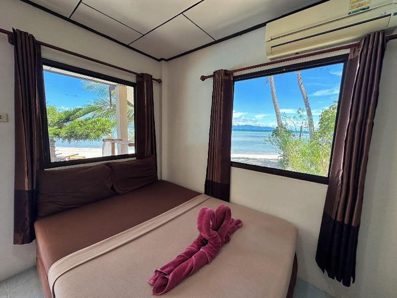Phangan Lodge image