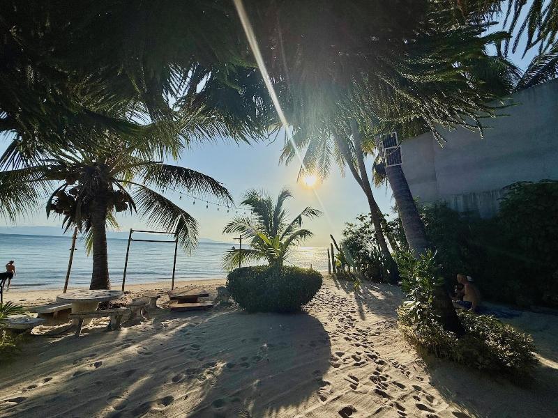 Phangan Lodge image