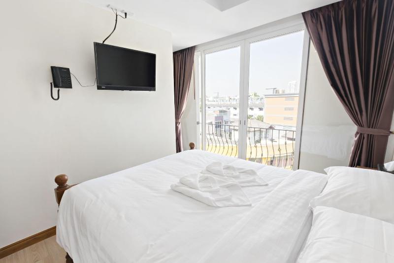 Royale 8 Ville image