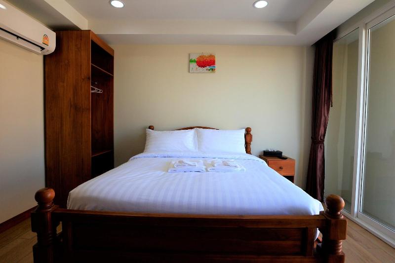 Royale 8 Ville image