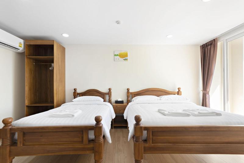 Royale 8 Ville image