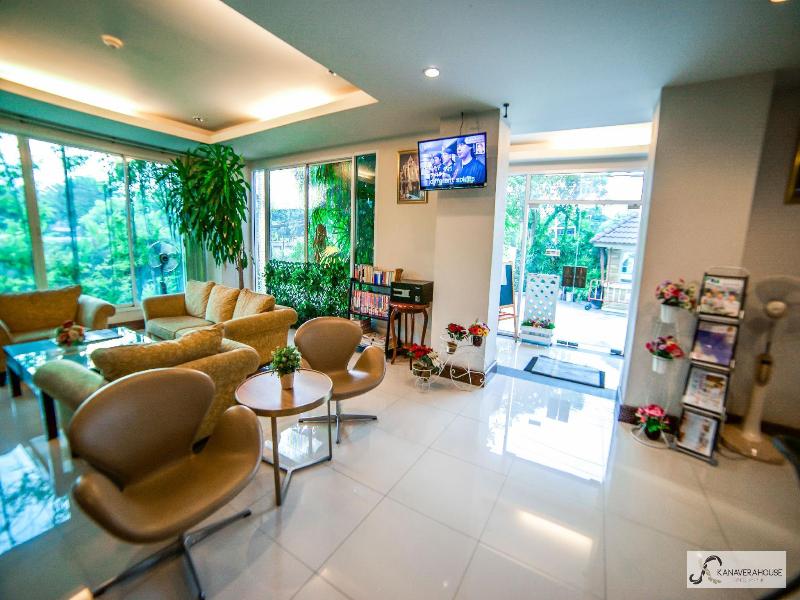 Kanavera Sriracha Service Apartment image