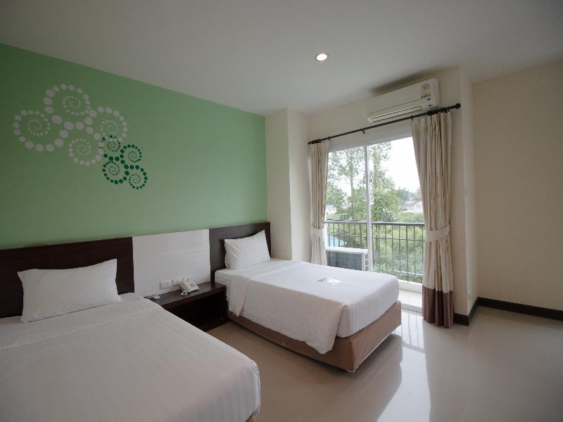 Phavina Hotel & Grand Boutique Rayong image