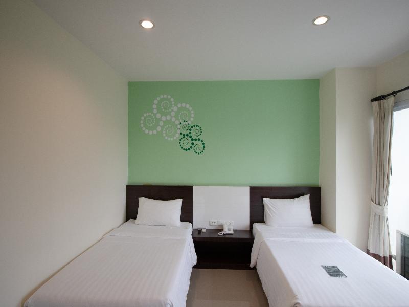 Phavina Hotel & Grand Boutique Rayong image