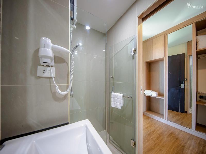 Phavina Hotel & Grand Boutique Rayong image