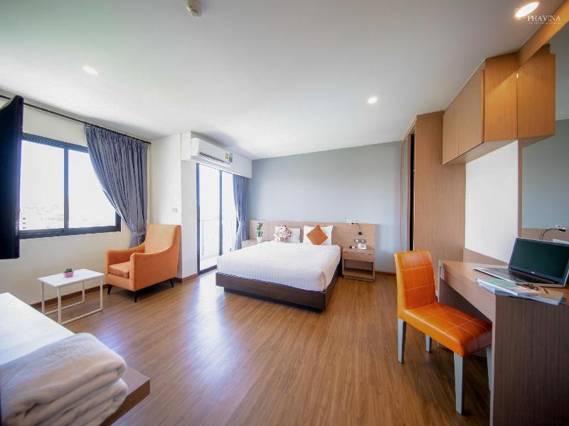 Phavina Hotel & Grand Boutique Rayong image