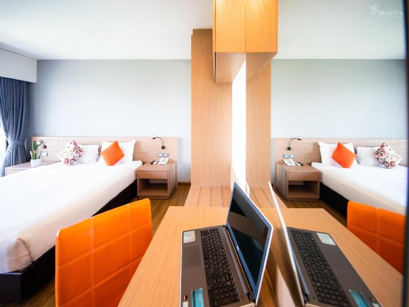 Phavina Hotel & Grand Boutique Rayong image