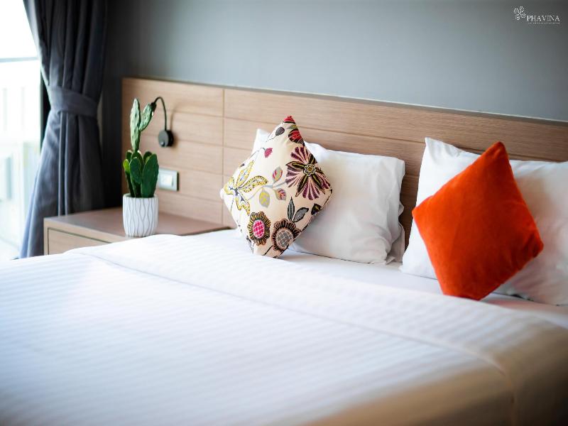 Phavina Hotel & Grand Boutique Rayong image