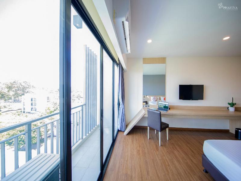 Phavina Hotel & Grand Boutique Rayong image