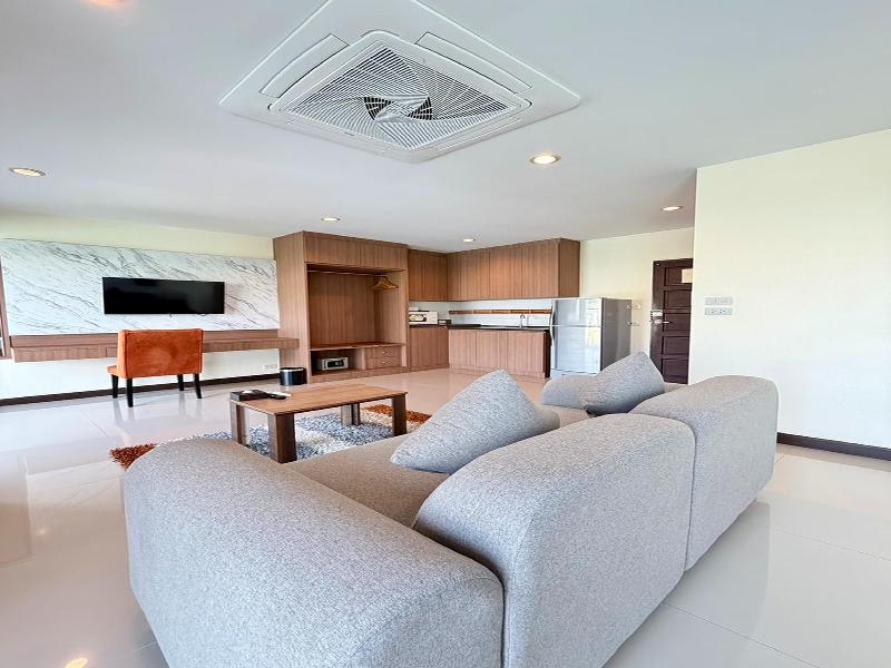 Phavina Hotel & Grand Boutique Rayong image