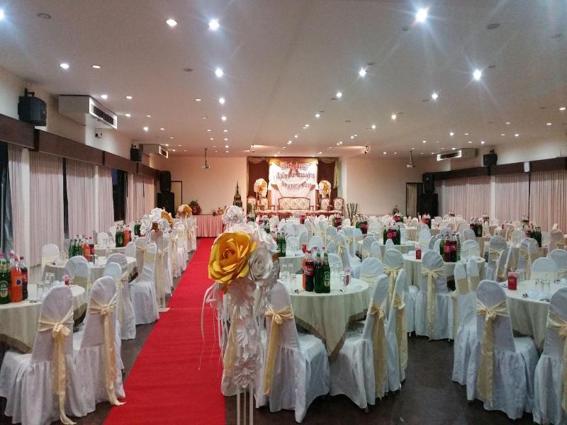 Dusit Hotel At Sakon Nakhon