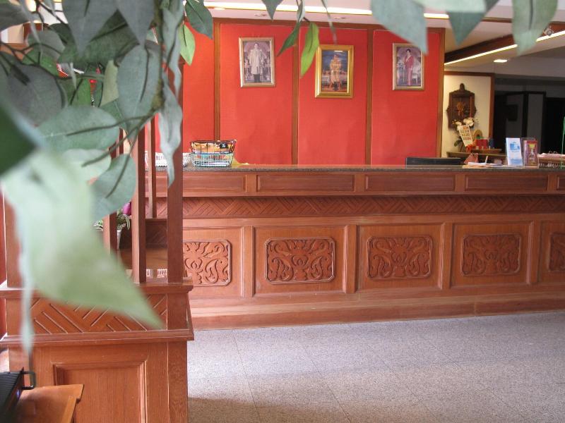 Dusit Hotel At Sakon Nakhon