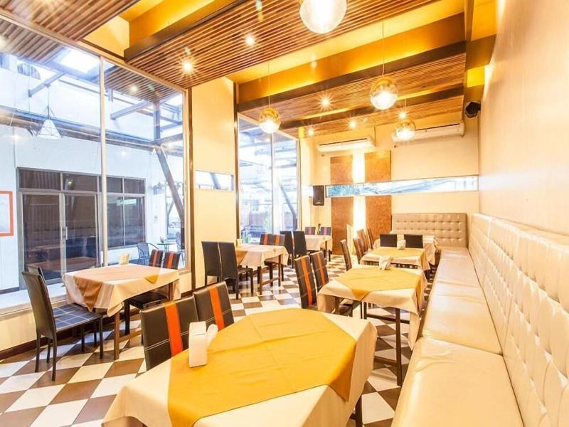 Asia Lampang Hotel