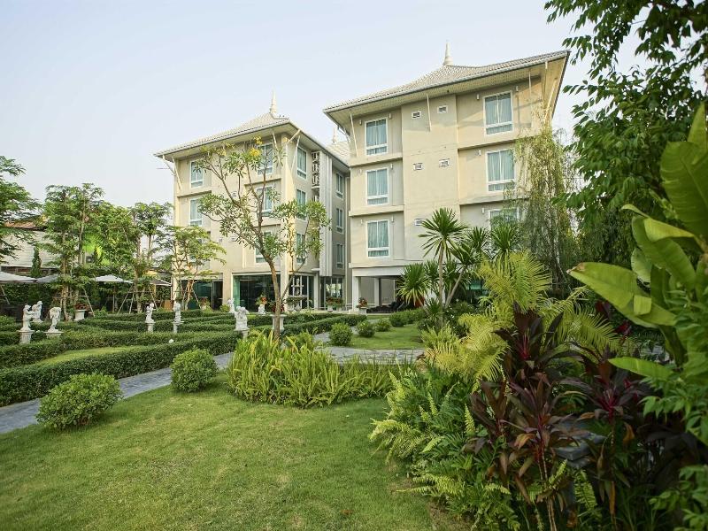 Nantra Chiangmai Riverfront Hotel