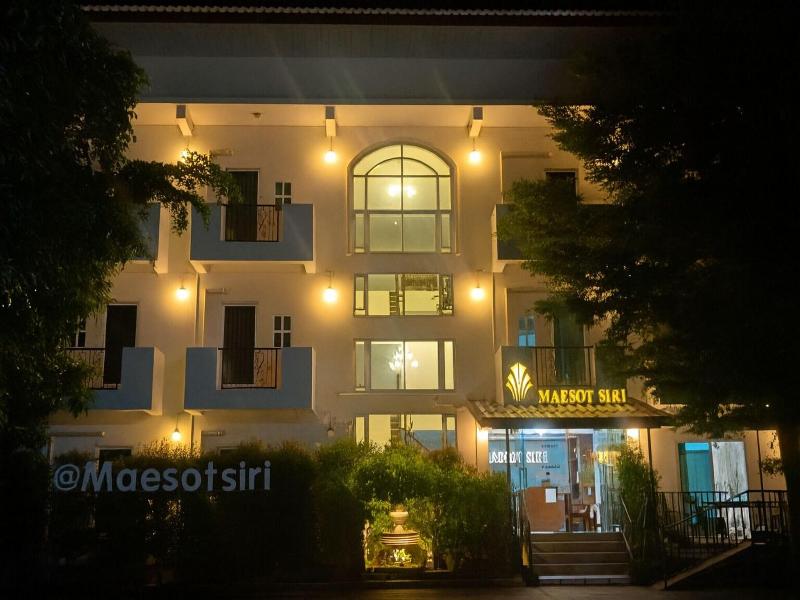 Maesot Siri Hotel image