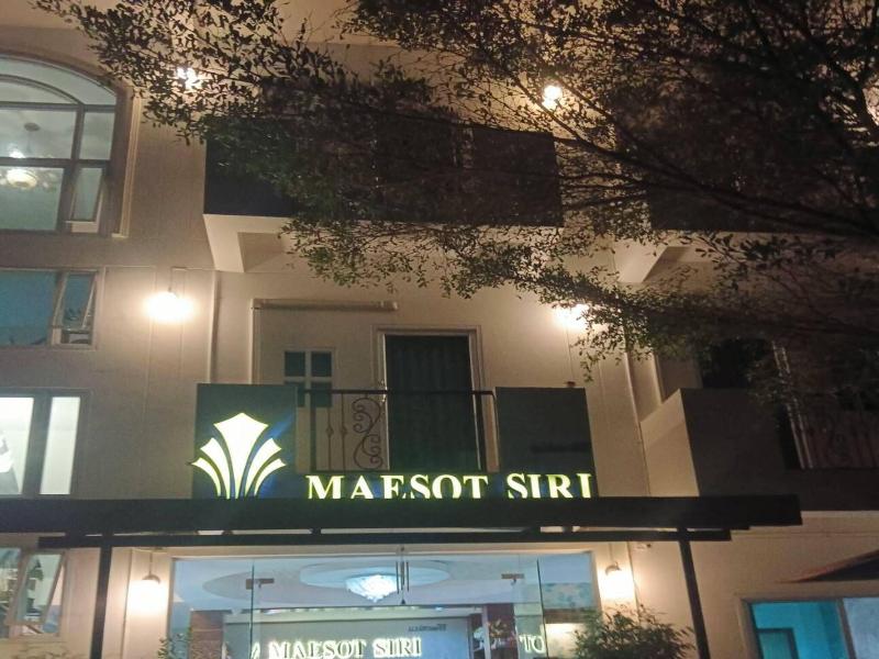 Maesot Siri Hotel image
