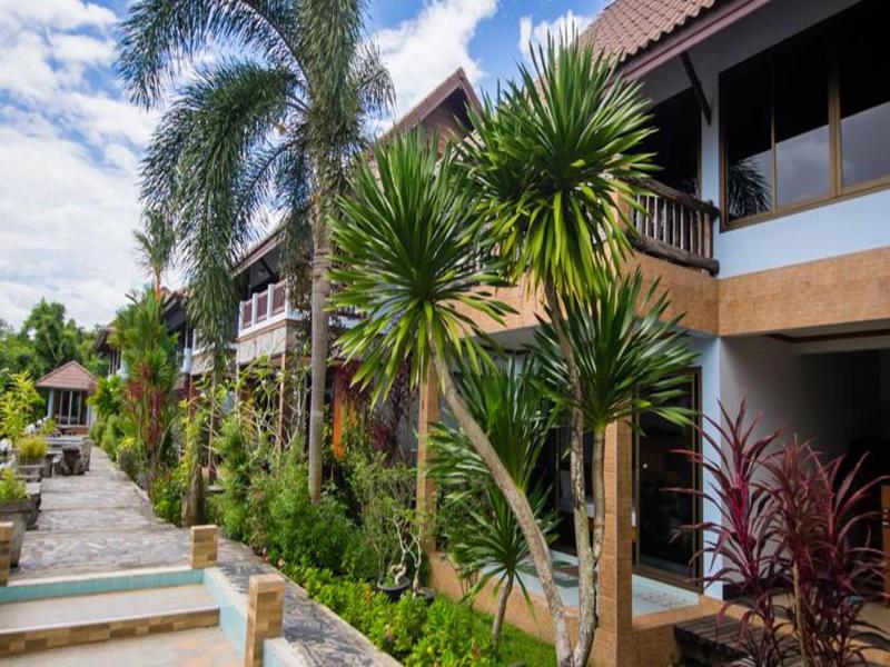 Baanrimnam Resort Trat image