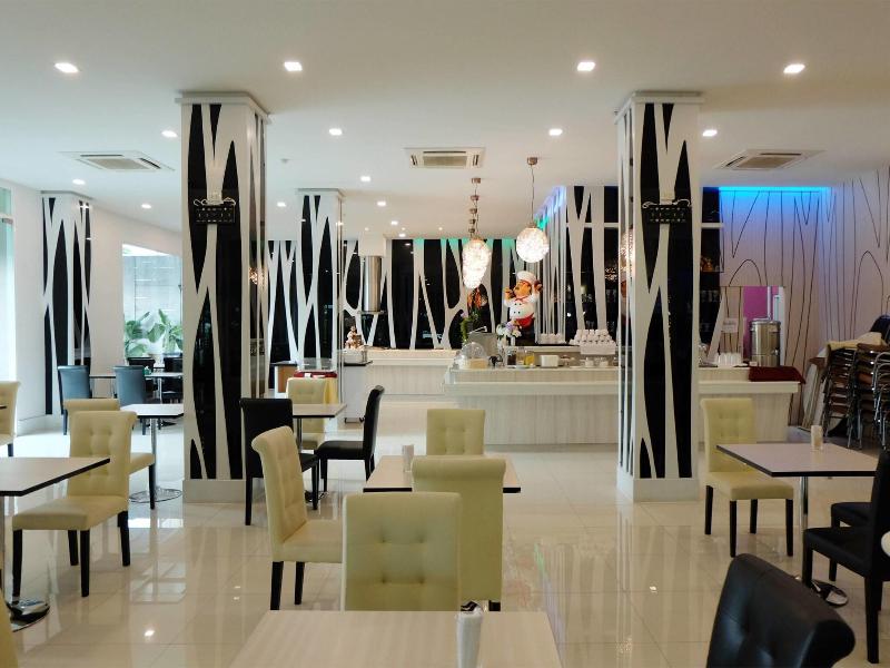 Grand Hill Resort And Spa