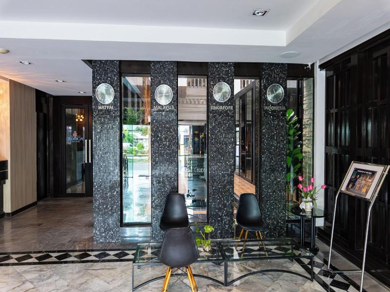 Kiss Gardenhome Chic Hotel
