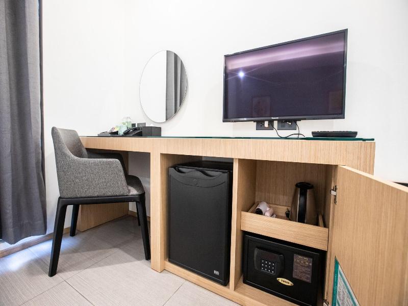 Cubic Bangna Hotel image