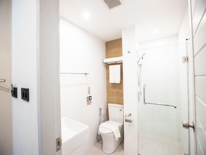 Cubic Bangna Hotel image