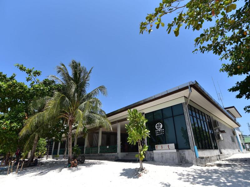 Varin Beach Resort image