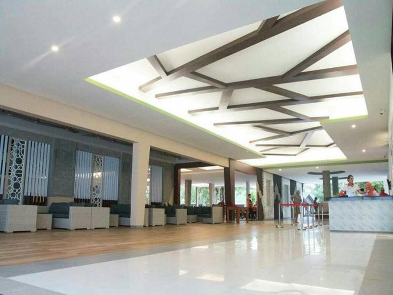 Varin Beach Resort image