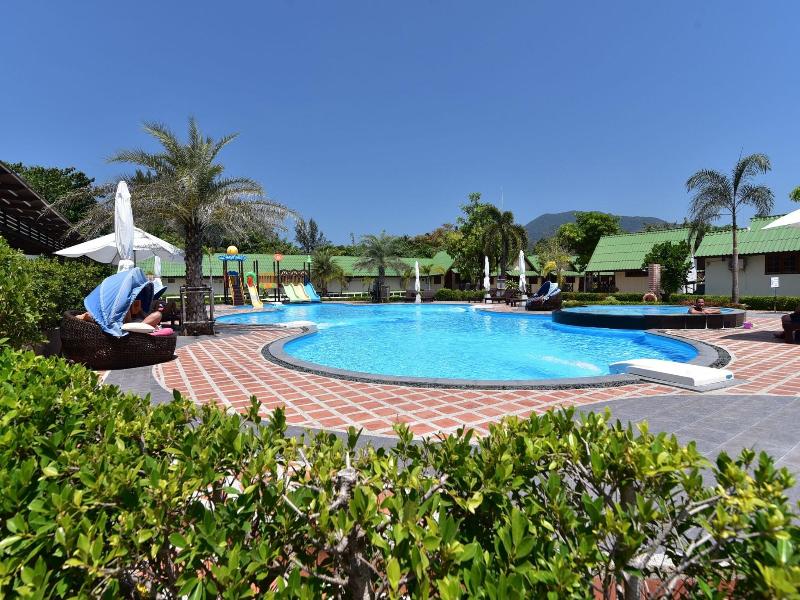 Varin Beach Resort image