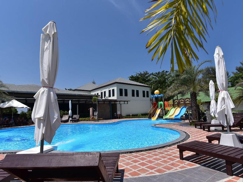 Varin Beach Resort image