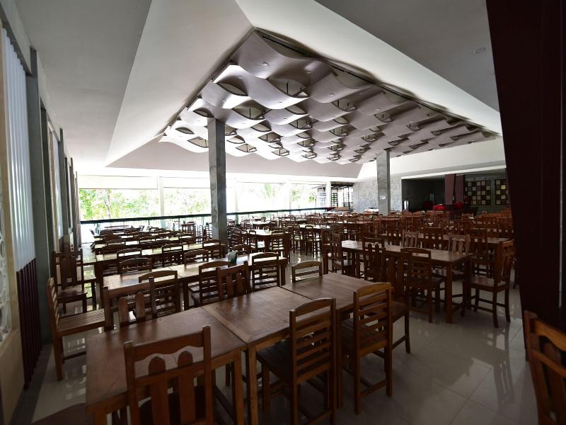 Varin Beach Resort image