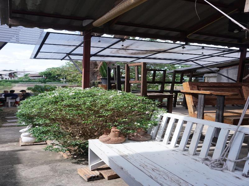 R-Lampang Guest House