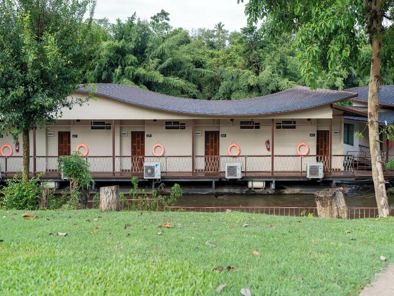 Binlha Raft Resort image