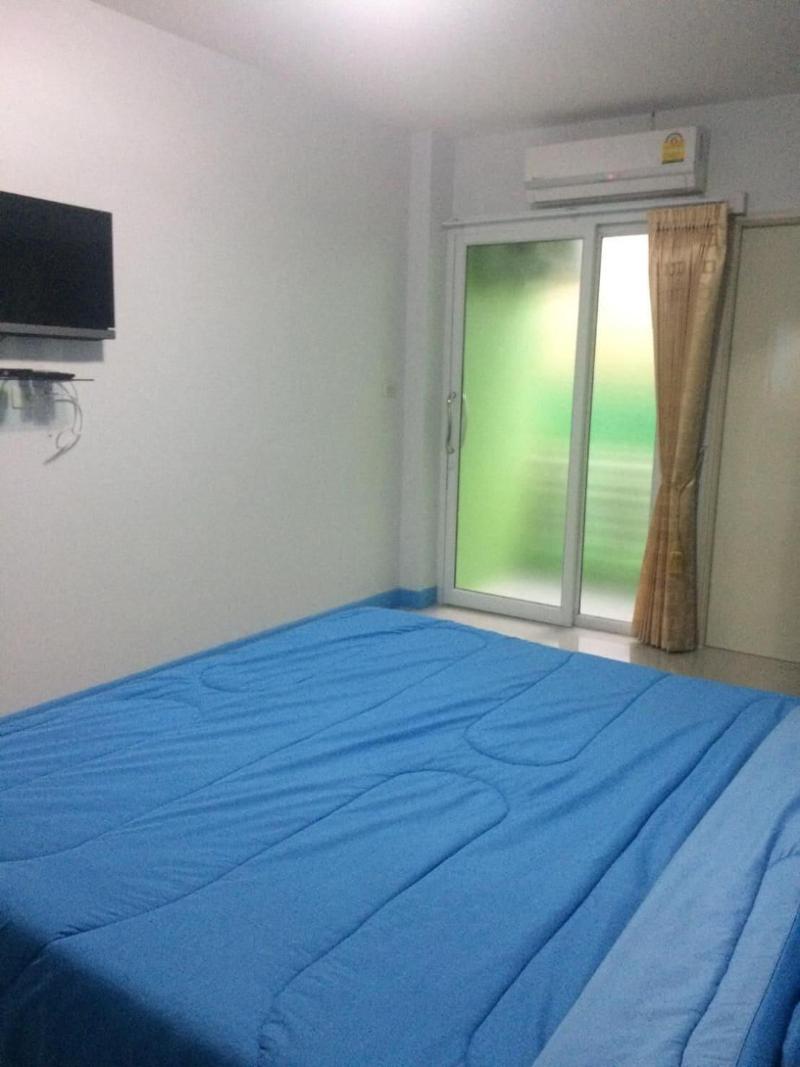 S. Diamond Apartment image