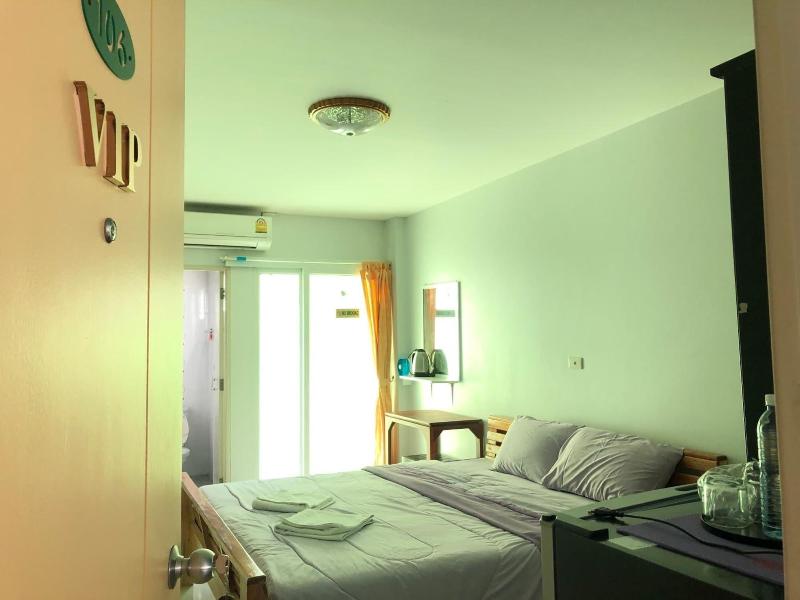 S. Diamond Apartment image