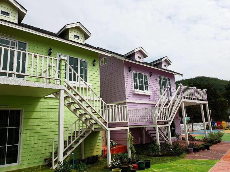 Bunny Hill Resort image
