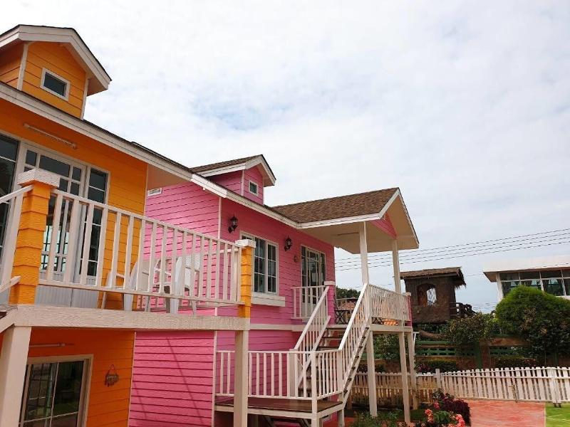 Bunny Hill Resort image