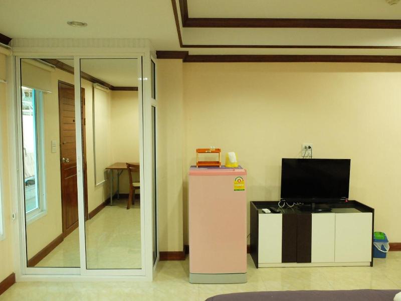 Tree House Chachoengsao image