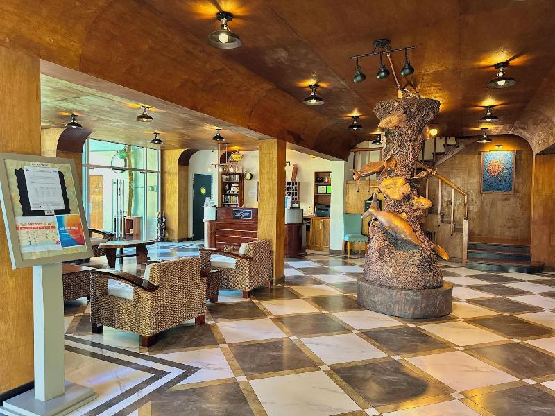 Palau Central Hotel image