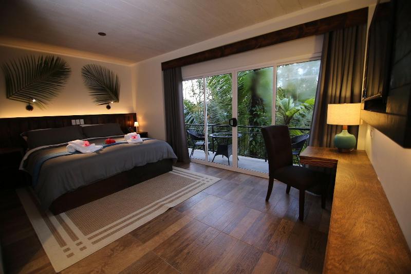Palau Central Hotel image
