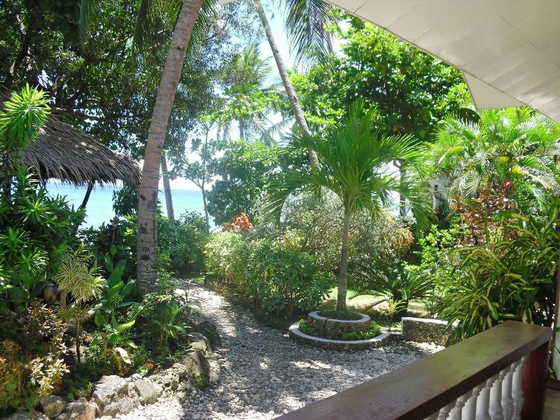 Blue Crystal Beach Resort image