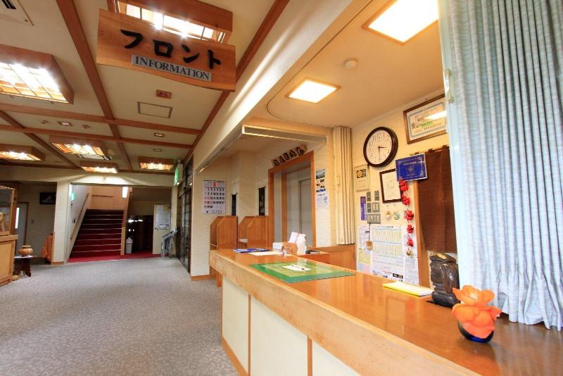 Honjin No Yado Yanagi No Yu — view